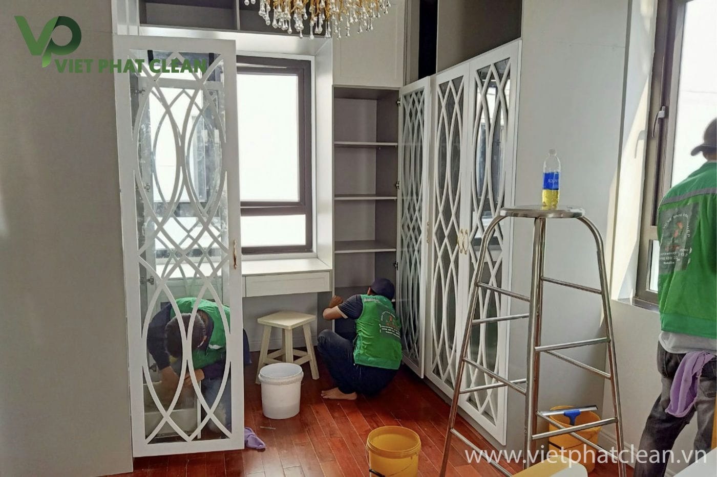 Dịch vụ vệ sinh sau xây dựng bao gồm những hạng mục gì?