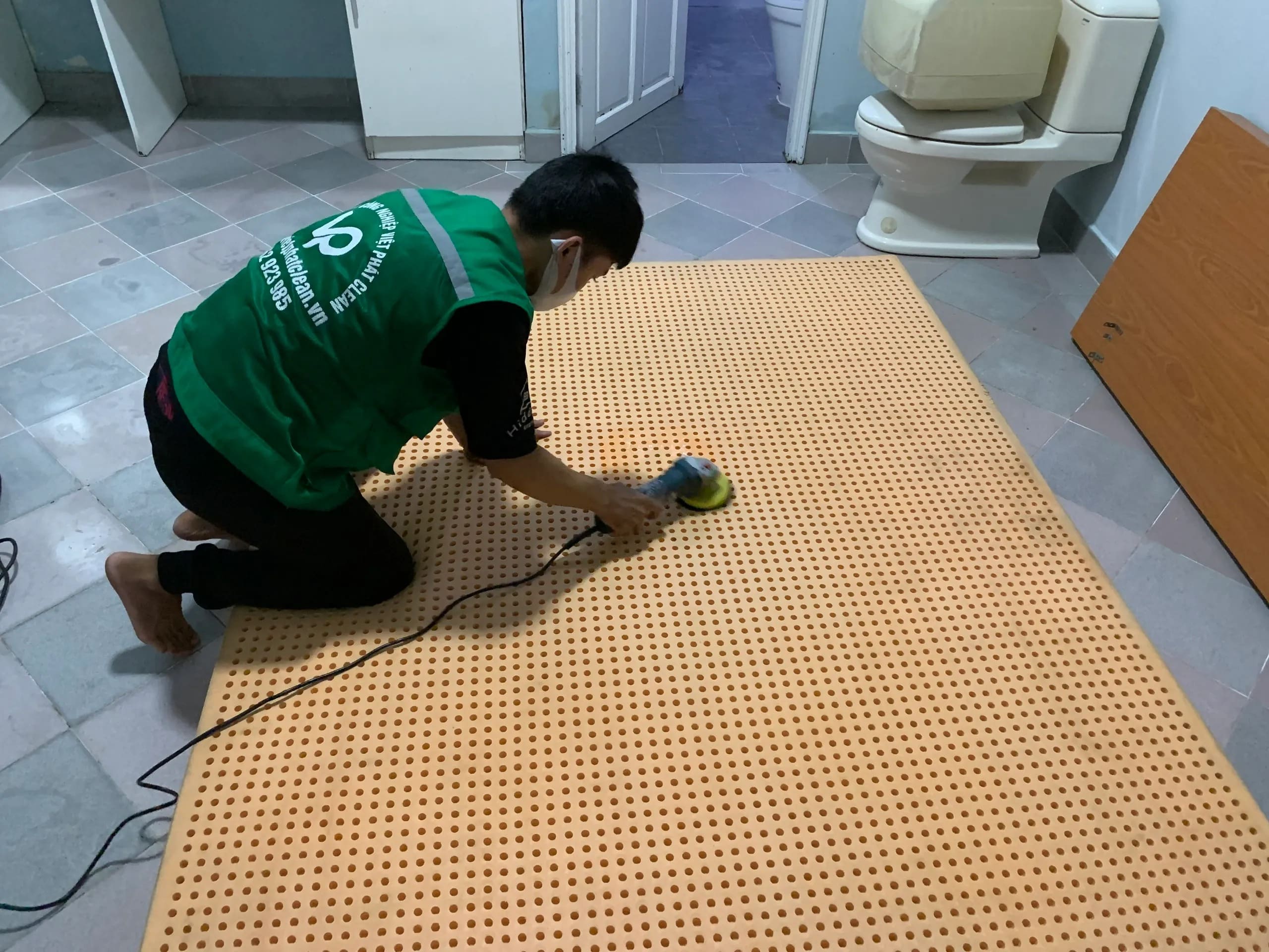 Đội ngũ nhân viên chuyên nghiệp, thân thiện