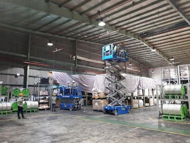 Dịch vụ vệ sinh nhà máy tại Việt Phát Clean