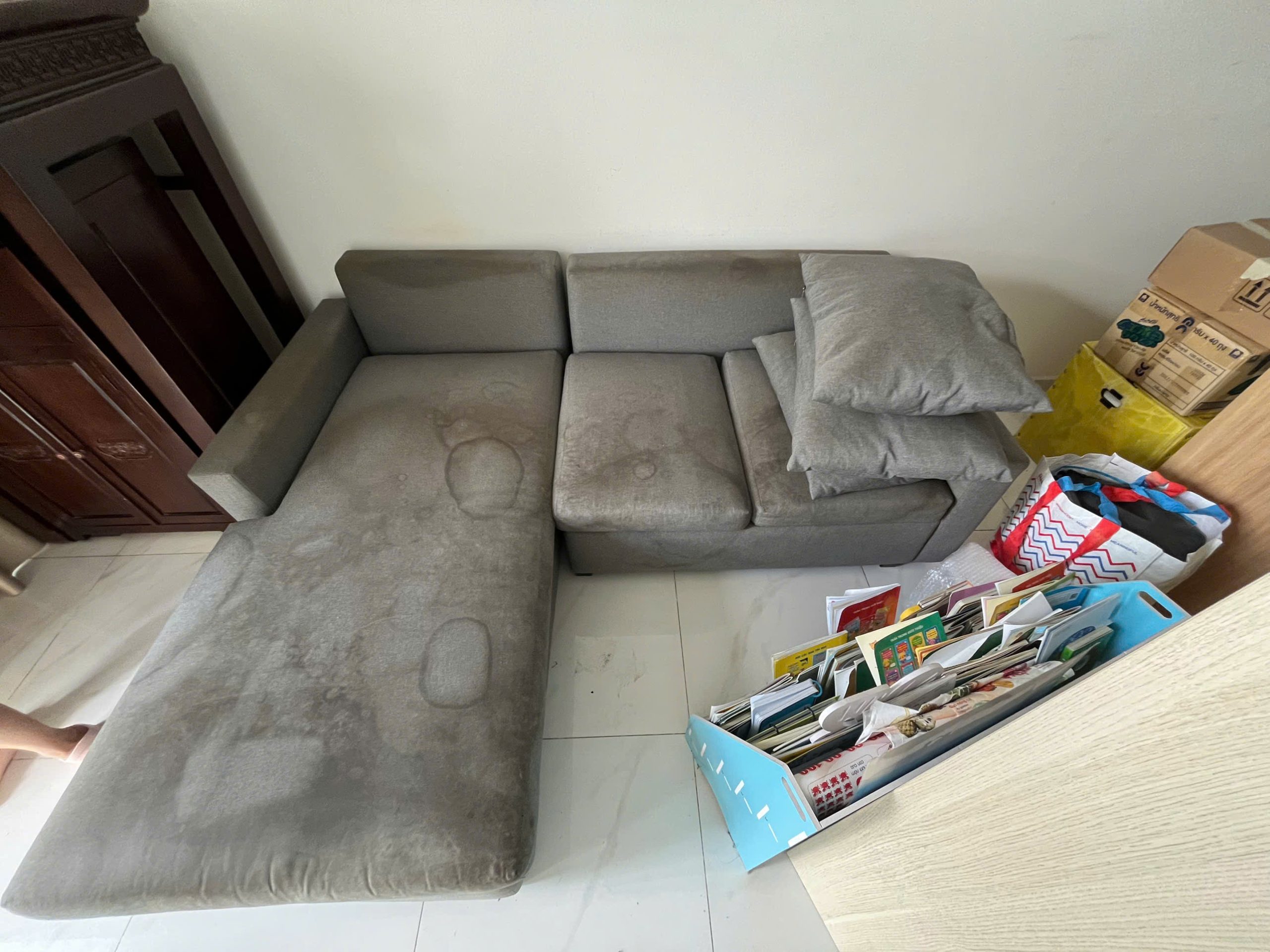 Nguyên nhân dẫn đến ghế sofa bị bẩn