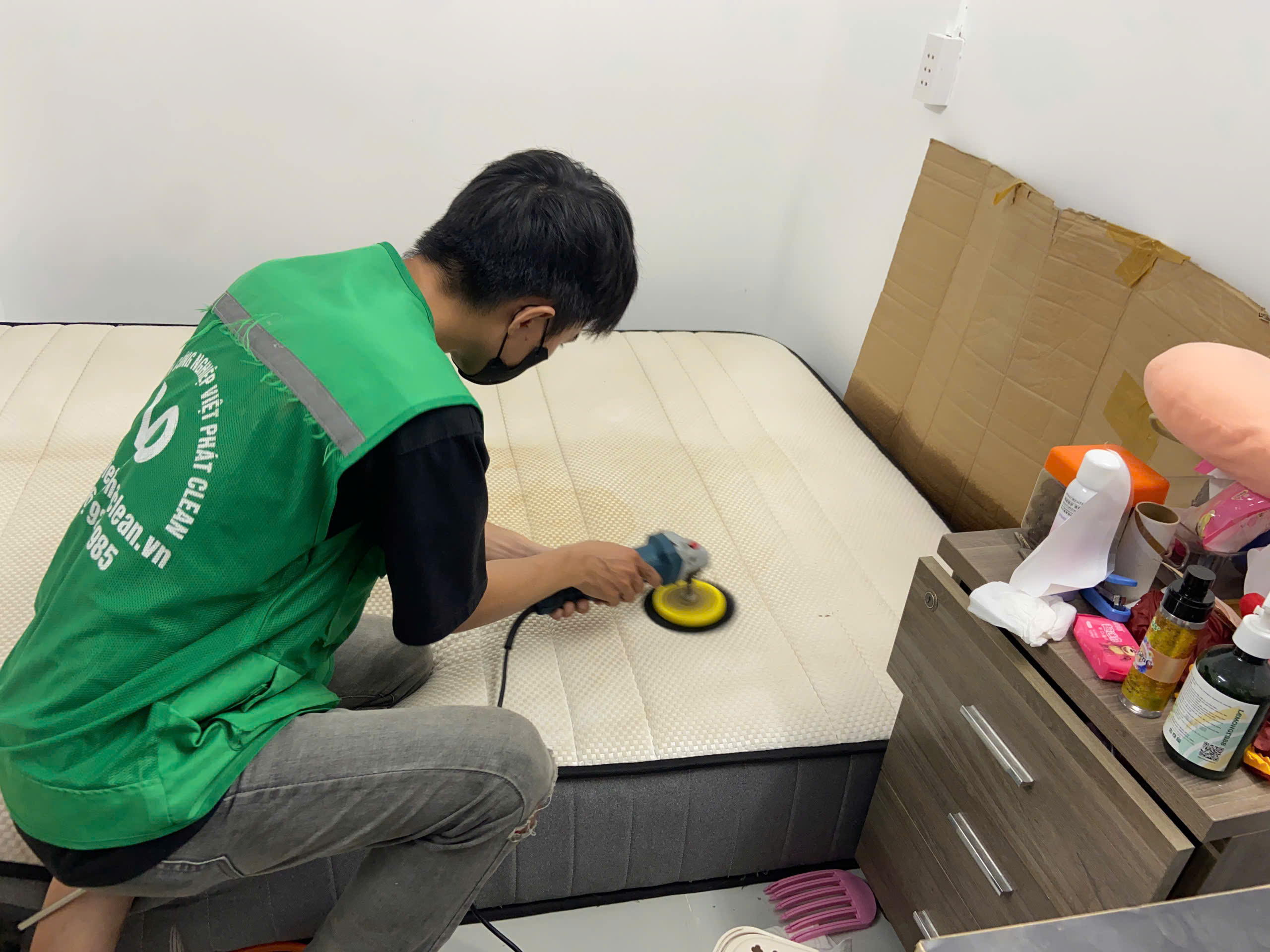 Việt Phát Clean - Dịch vụ vệ sinh công nghiệp phường Chợ Quán chuyên nghiệp