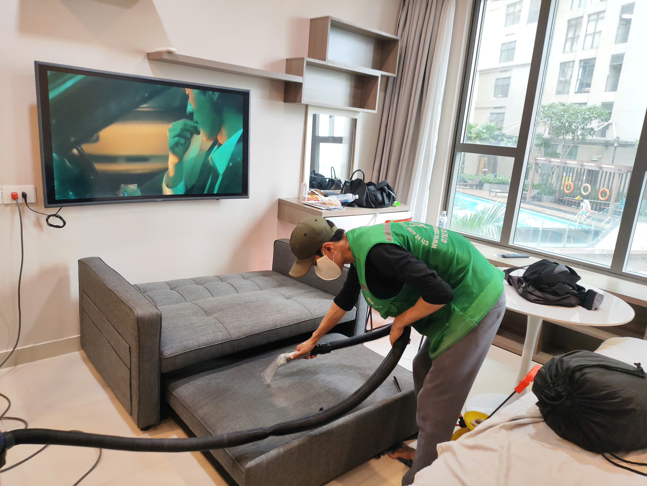 Ưu tiên đơn vị sử dụng thiết bị giặt sofa phường Bình Tây hiện đại và hóa chất an toàn