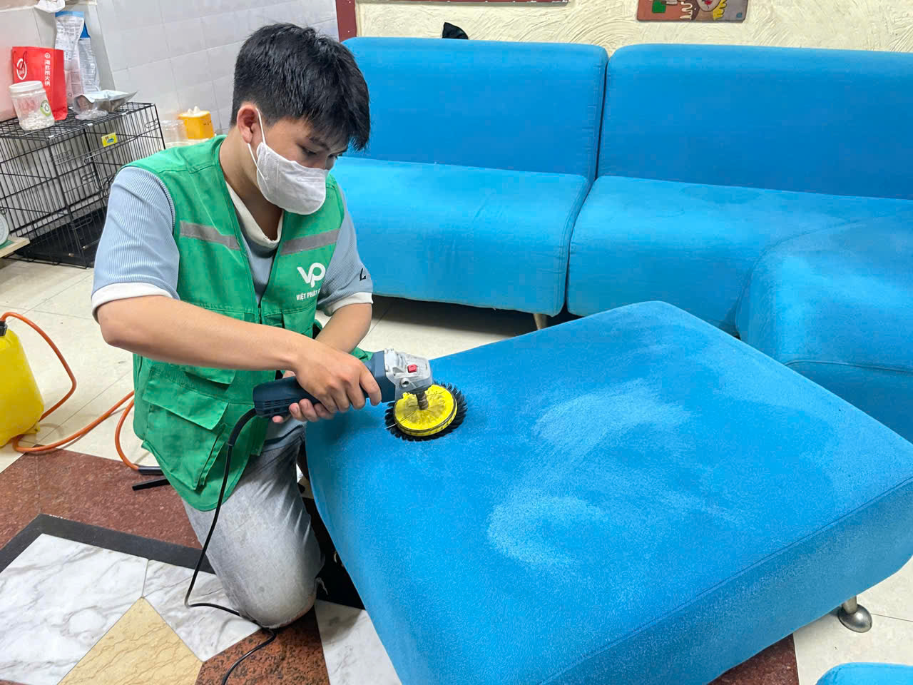 Các dịch vụ vệ sinh kèm theo tại Việt Phát Clean